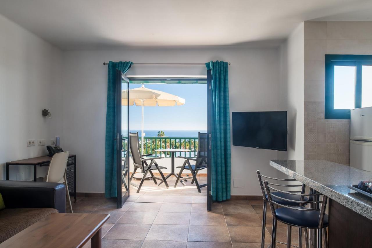 Apartamentos Villa Canaima プエルト・デル・カルメン エクステリア 写真